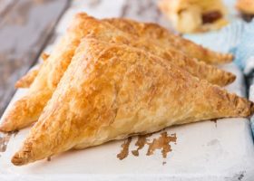 طريقة عمل حلى بف باستري بالنوتيلا والموز