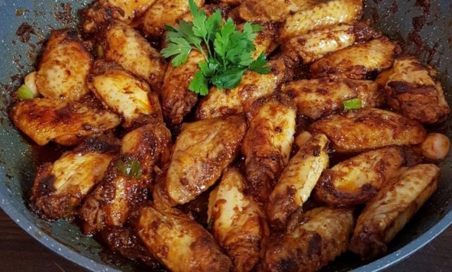 طريقة عمل جوانح الدجاج بالفرن