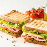 طريقة عمل ساندويشات مرتديلا باردة