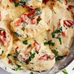 طريقة عمل صدورالدجاج بالبيبيروني والموزريلا