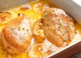 طريقة عمل دجاج بصوص التفاح