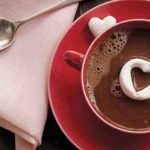 طريقة عمل مشروب القهوة الساخن بالشكولاتة