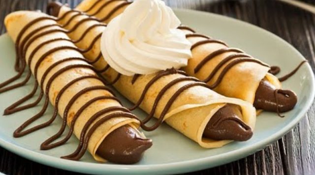 طريقة عمل كريب رول بالشوكولاتة