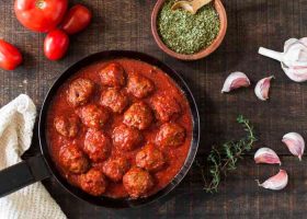 طريقة عمل كفتة بالصلصة الحارة