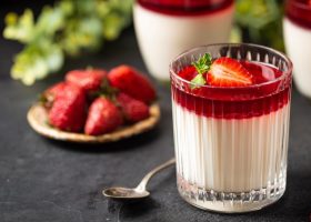 طريقة عمل مهلبية جوز الهند بالجيلي