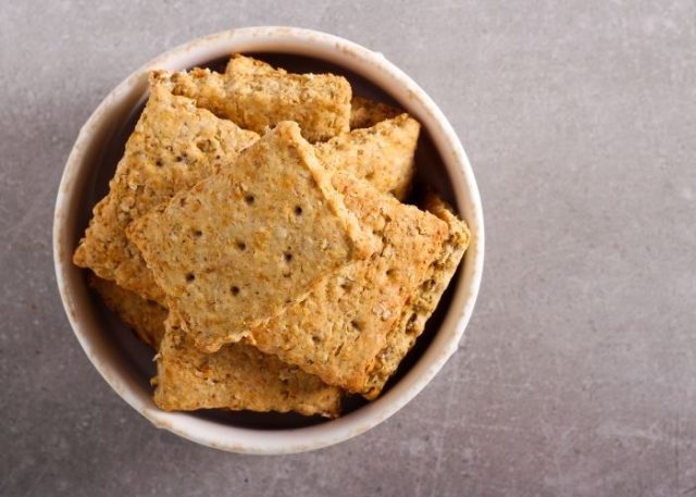 طريقة عمل بسكويت النخالة للرجيم