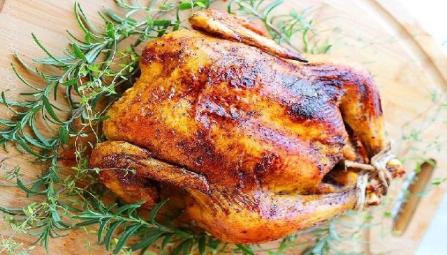 طريقة عمل الدجاج المشوى بالروزماري