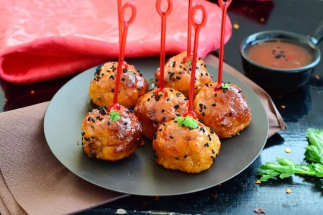 طريقة عمل كرات الدجاج بالمشروم