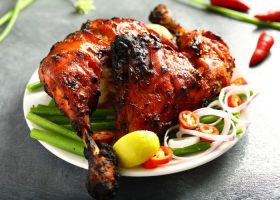 طريقة عمل أفخاذ الدجاج بتتبيلة تكا