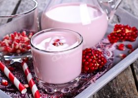 طريقة عمل مشروب الرمان بالحليب