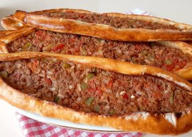 طريقة عمل فطائر بيدا التركية باللحم