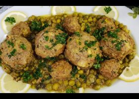 طريقة عمل طاجين الجلبانة بكرات الدجاج