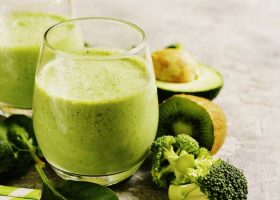 طريقة عمل عصير البروكلي بالليمون