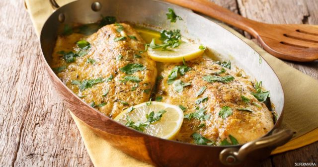 طريقة عمل السمك الفيليه بالليمون والبصل