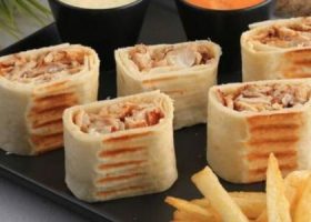 طريقة عمل رولات الشاورما التركية