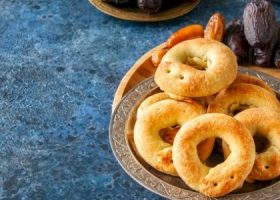 طريقة عمل كعك العيد الفلسطيني بالتمر