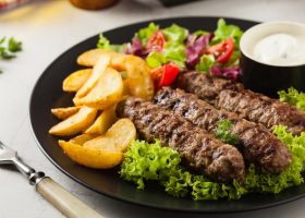 طريقة عمل الكفتة المشوية بالفلفل الحار