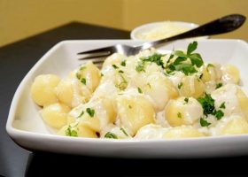 طريقة عمل نيوكي بالكريمة