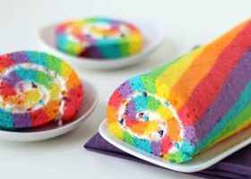 طريقة عمل سويسرول قوس قزح