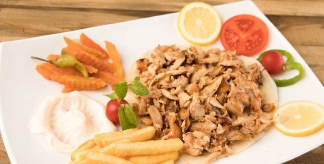 طريقة عمل شاورما الدجاج بالليمون