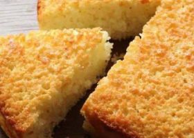 طريقة عمل كيكة جوز الهند بالكراميل