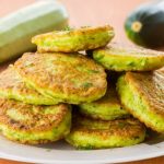 طريقة عمل خبز الكوسا للرجيم