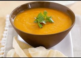 طريقة عمل شوربة العدس بالحليب