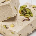 طريقة عمل الحلاوة الطحينية بالفستق