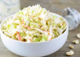 طريقة عمل سلطة الملفوف بدون مايونيز