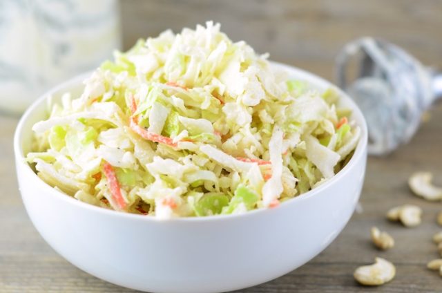 طريقة عمل سلطة الملفوف بدون مايونيز