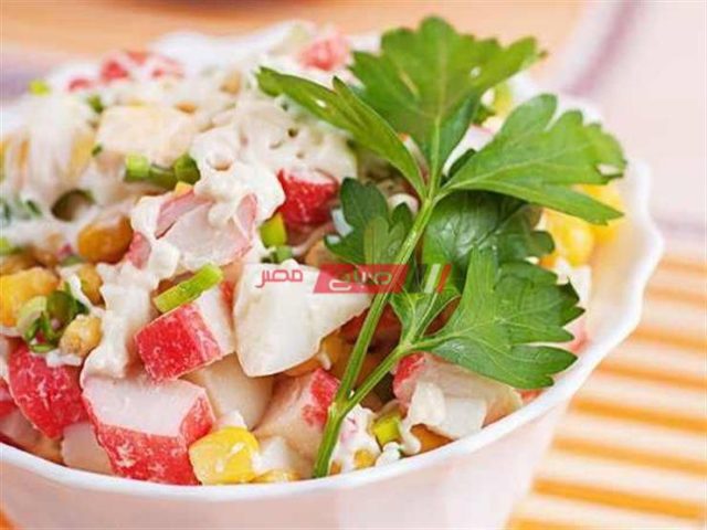 طريقة عمل سلطة سوريمي لبوستر