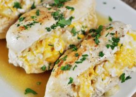 طريقة عمل صدور الدجاج بالجبن الرومي