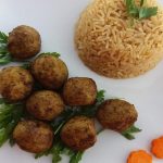 طريقة عمل كفتة الدجاج والأرز