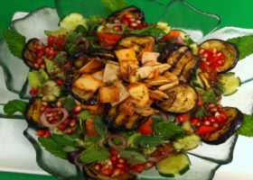 طريقة عمل الباذنجان بدبس الرمان