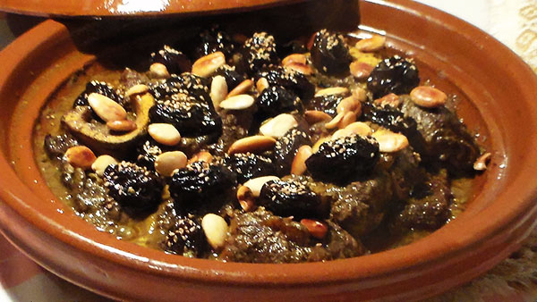 طريقة عمل اللحم بالبرقوق المغربي