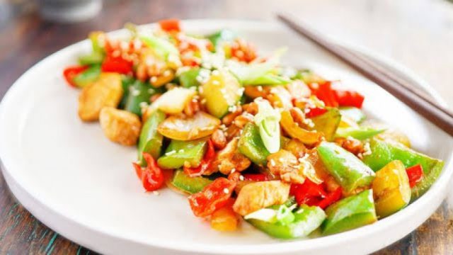 طريقة عمل دجاج كونج باو سارا سارا