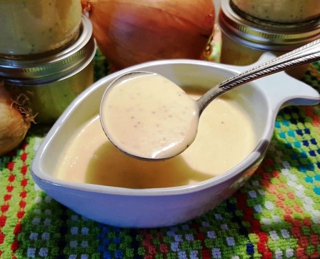 طريقة عمل صلصة البصل الحلو