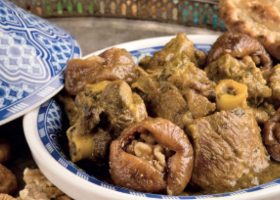 طريقة عمل طاجين اللحم بالتين المجفف