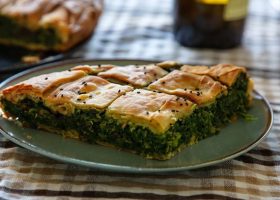 طريقة عمل جلاش بالسبانخ مقرمش