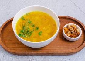 طريقة عمل شوربة العدس للديتوكس