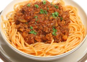 طريقة عمل المكرونة الإيطالية باللحم