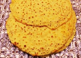 طريقة عمل خبز الذرة بدون بيض