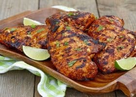 طريقة عمل دجاج مشوي بالزعتر والليمون