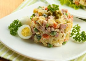 طريقة عمل سلطة مفورة تونسية