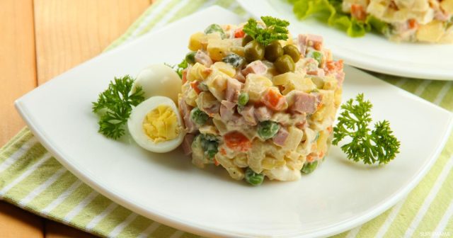 طريقة عمل سلطة مفورة تونسية