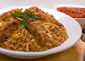 طريقة عمل مقلوبة السمك