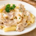 طريقة عمل باستا بالفطر والكريم