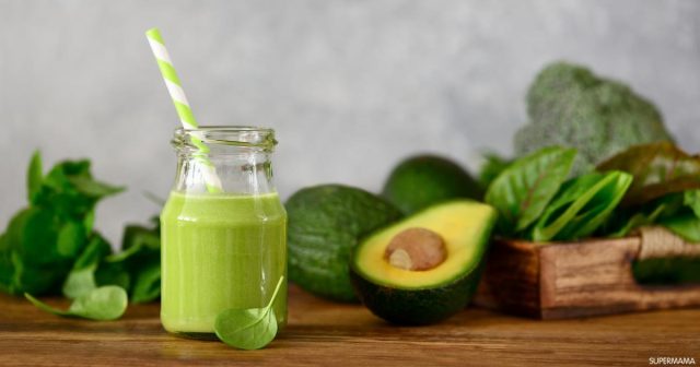 طريقة عمل ميلك شيك الأفوكادو والعسل