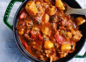 طريقة عمل طاجن الدجاج والتين