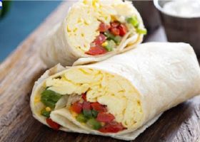 طريقة عمل تورتيلا البيض المسلوق بالمايونيز